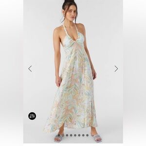 DAVINA DALIA FLORAL MAXI DRESS - Size M - NWT